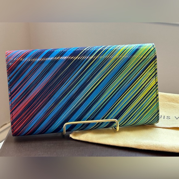 Louis Vuitton Epi Tropical Twist Wallet Limited Edition - Picture 4 of 16